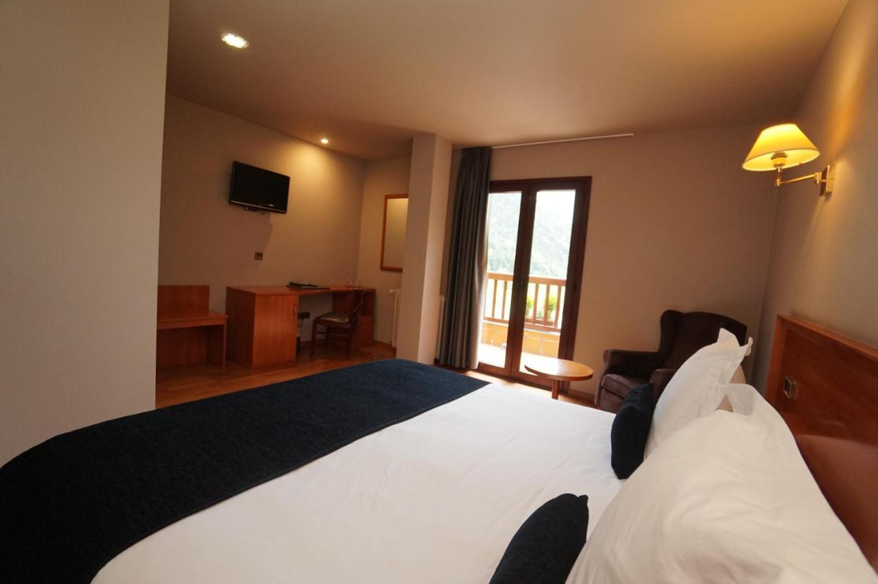 Hotel & Spa Niunit El Serrat Exteriör bild