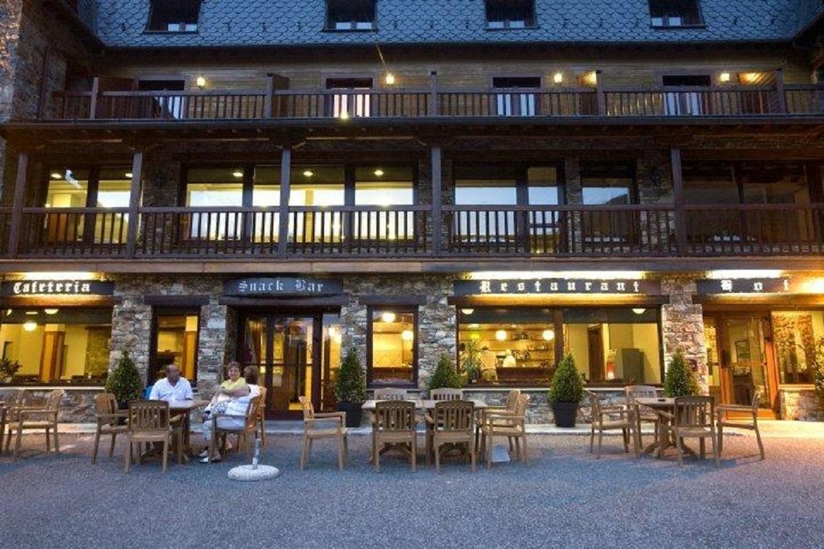 Hotel & Spa Niunit El Serrat Exteriör bild