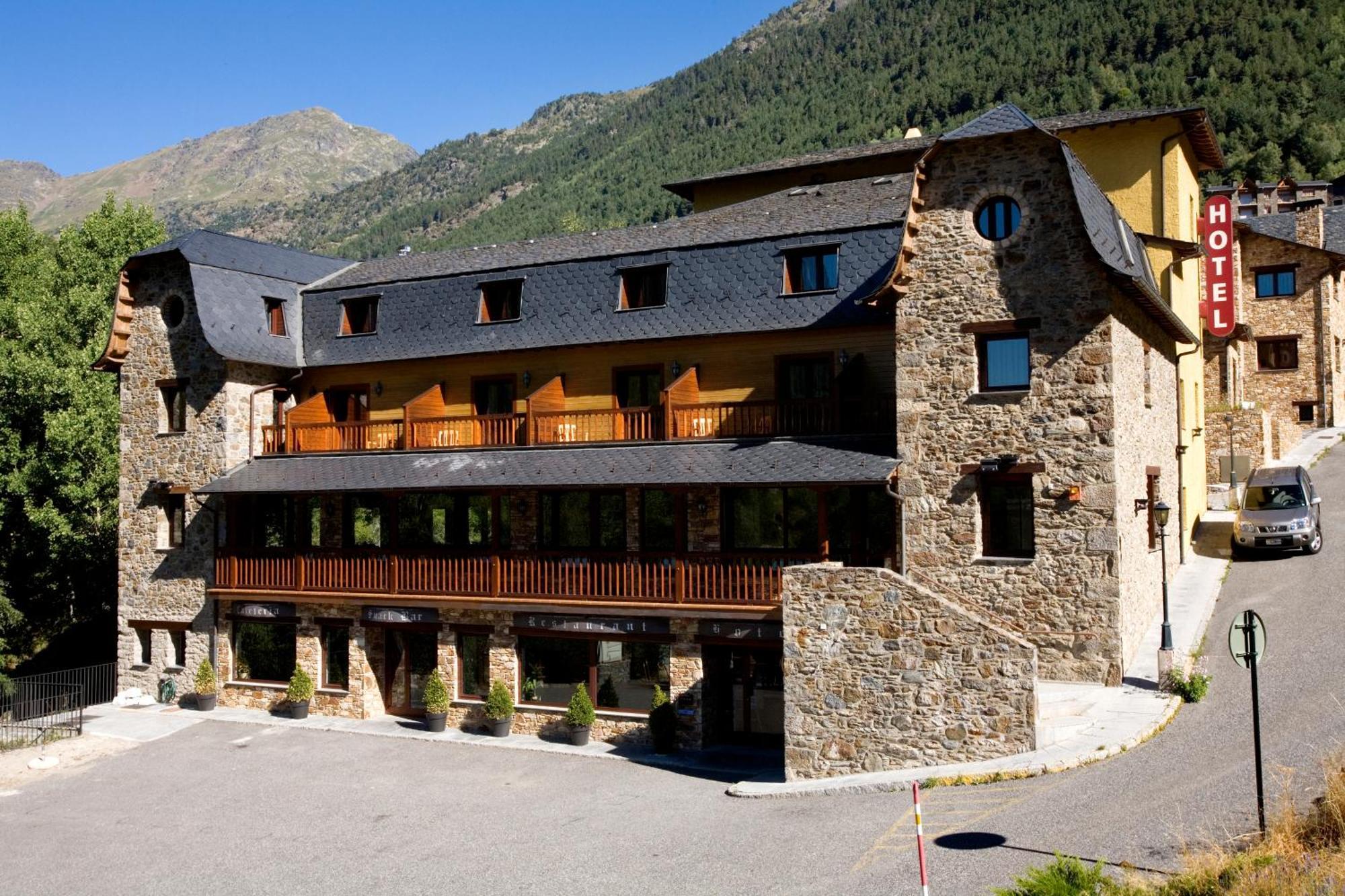 Hotel & Spa Niunit El Serrat Exteriör bild
